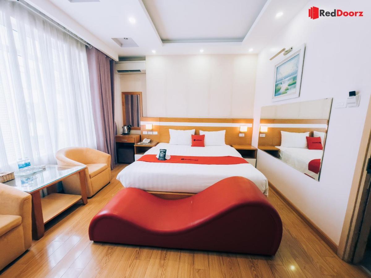 Home Hotel Truong Cong Giai Hanoi Bagian luar foto