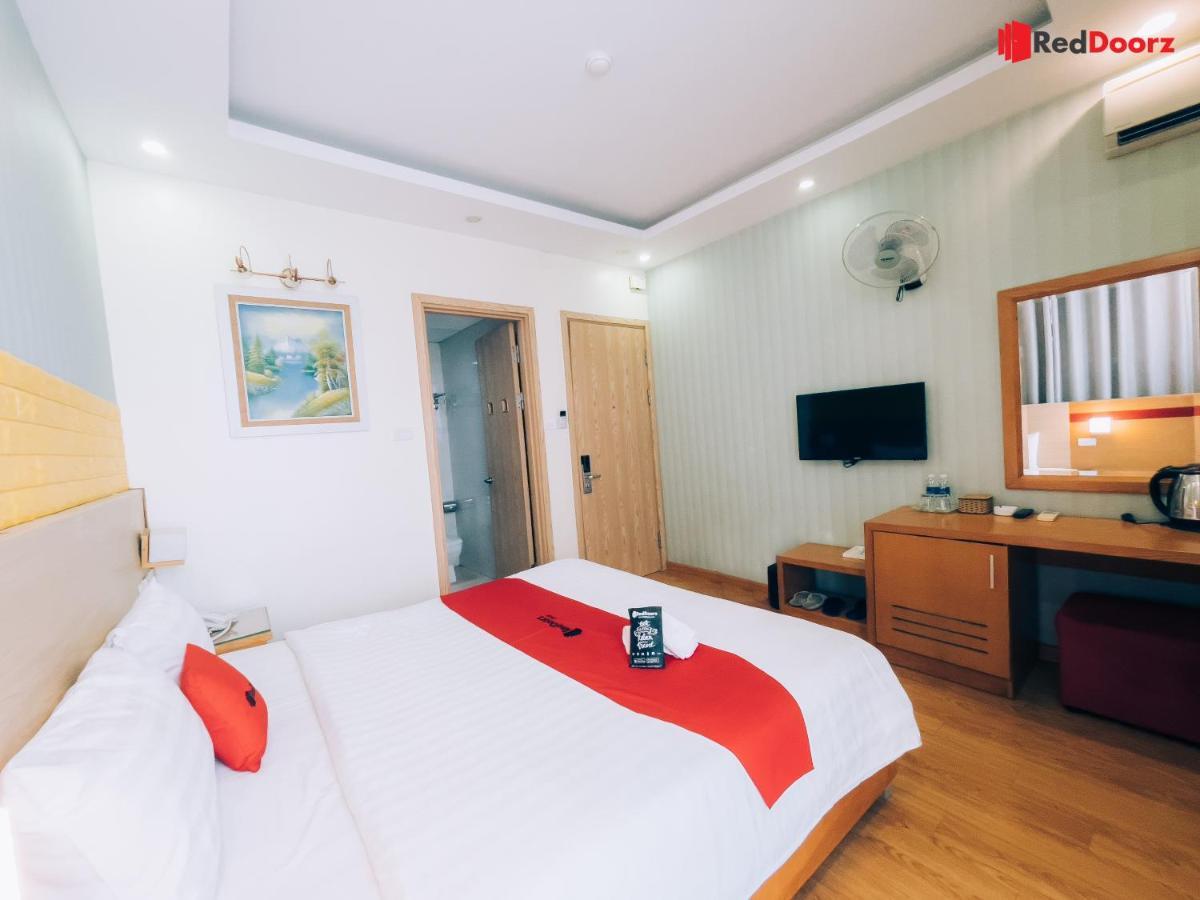 Home Hotel Truong Cong Giai Hanoi Bagian luar foto
