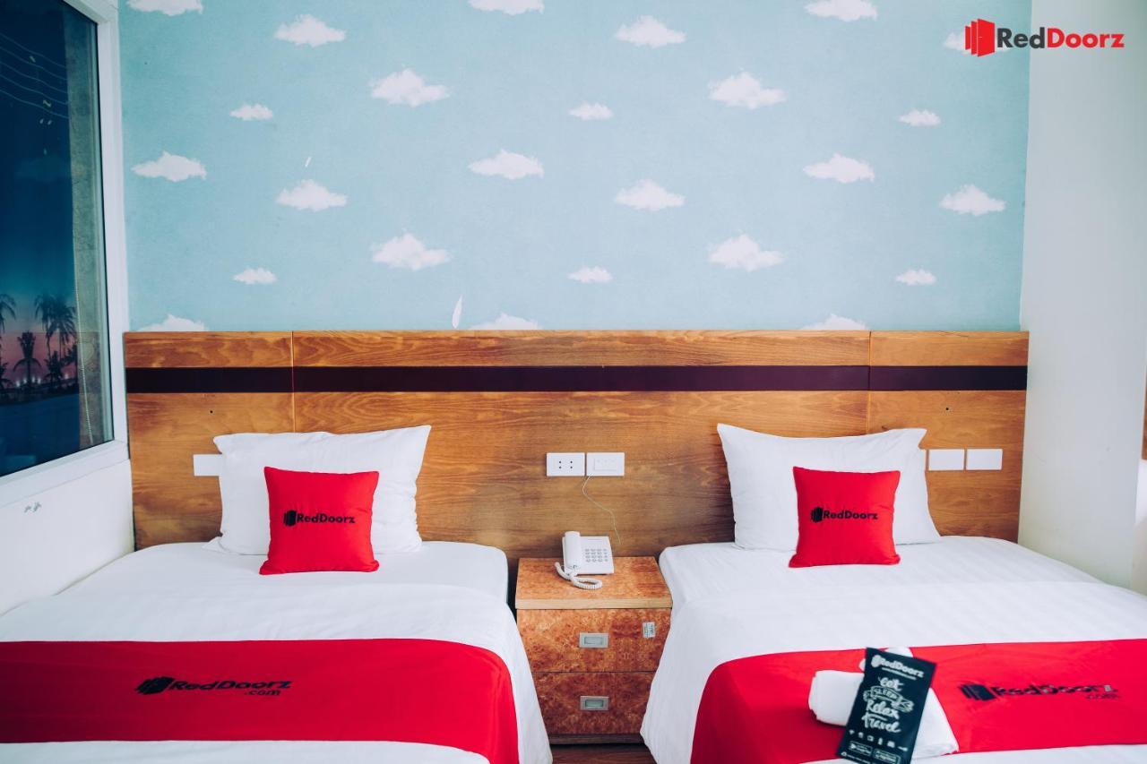 Home Hotel Truong Cong Giai Hanoi Bagian luar foto