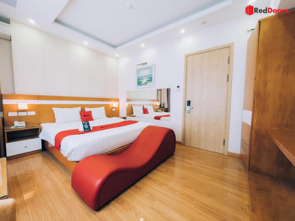 Home Hotel Truong Cong Giai Hanoi Bagian luar foto