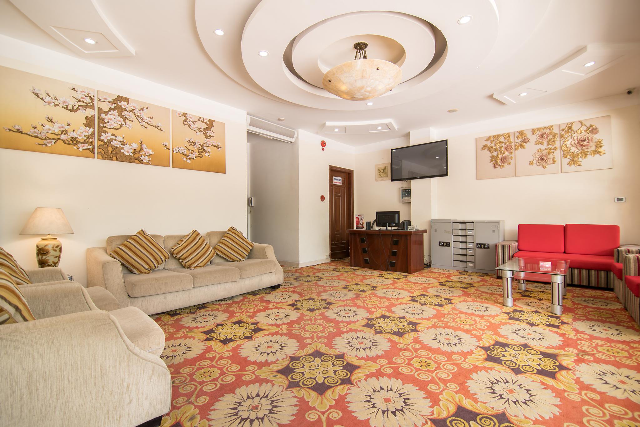 Home Hotel Truong Cong Giai Hanoi Bagian luar foto