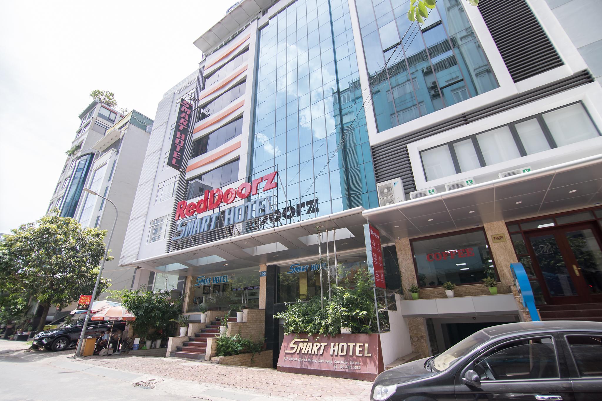 Home Hotel Truong Cong Giai Hanoi Bagian luar foto